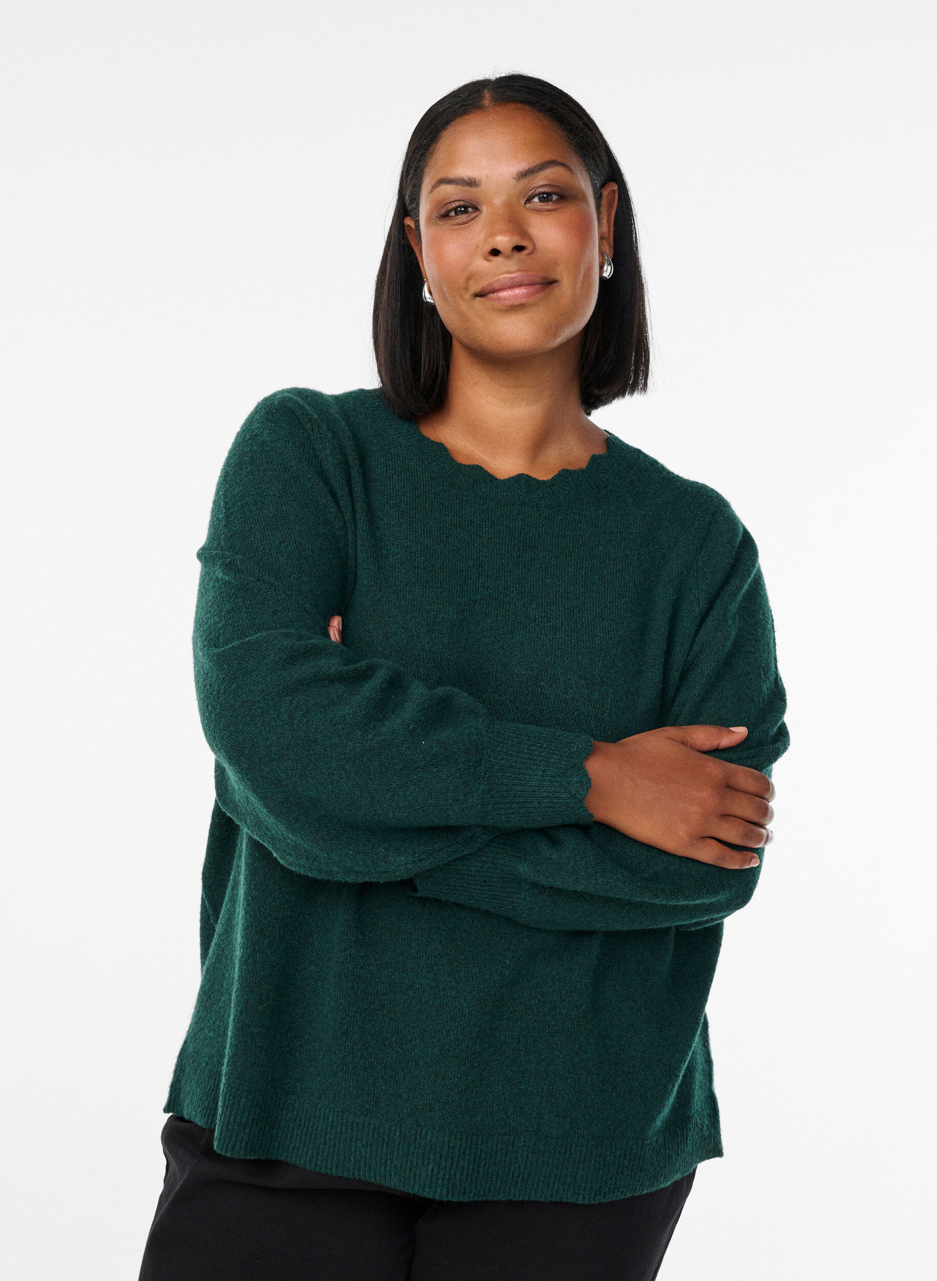 Zizzi Blouse en maille &agrave; bords ondul&eacute;s, Vert fonc&eacute;, Model image number 0