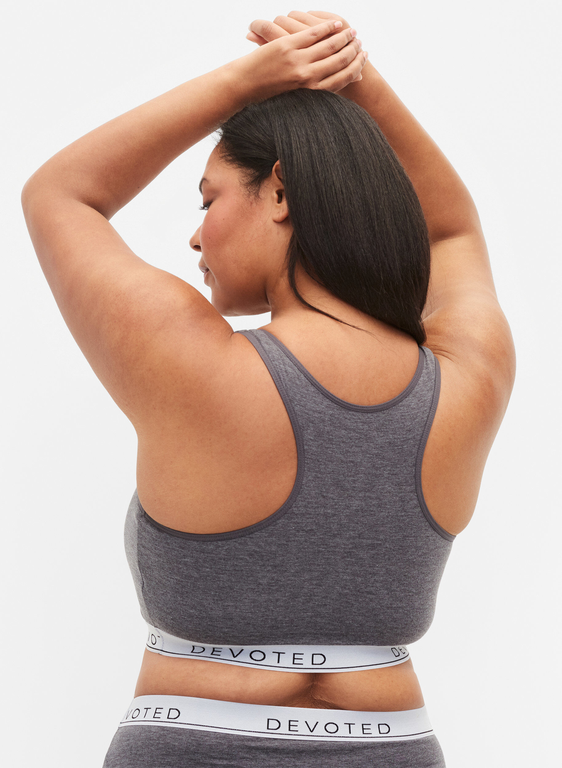 Zizzi Soutien-gorge chin&eacute; &agrave; encolure ronde, Medium Grey Melange, Model image number 1