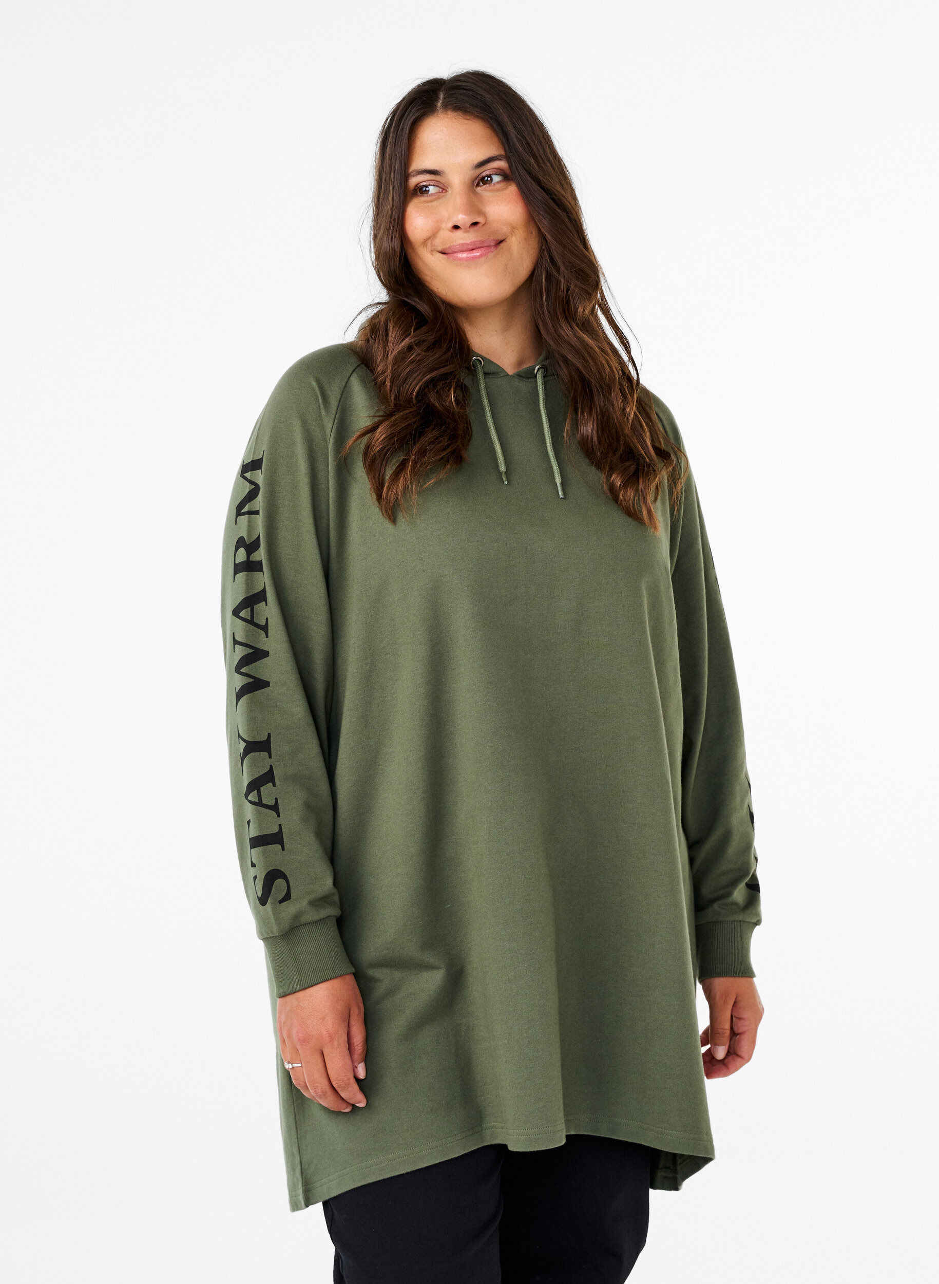 Zizzi Sweat oversize &agrave; imprim&eacute; sur les manches, Thyme w. Black, Model image number 0