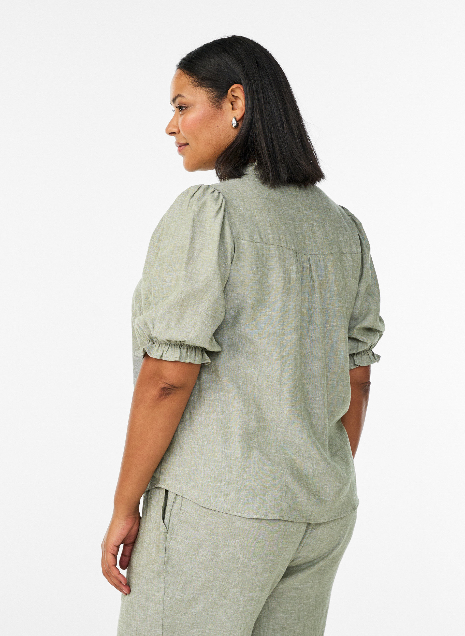 Zizzi Blouse en lin et viscose avec manches 1/2, Vert, Model image number 2