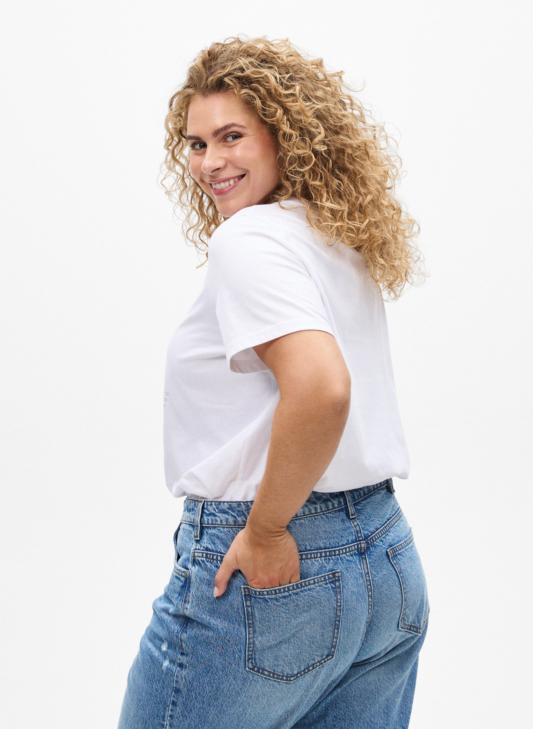 Zizzi T-shirt en coton avec imprim&eacute; sur le devant, Blanc, Model image number 2