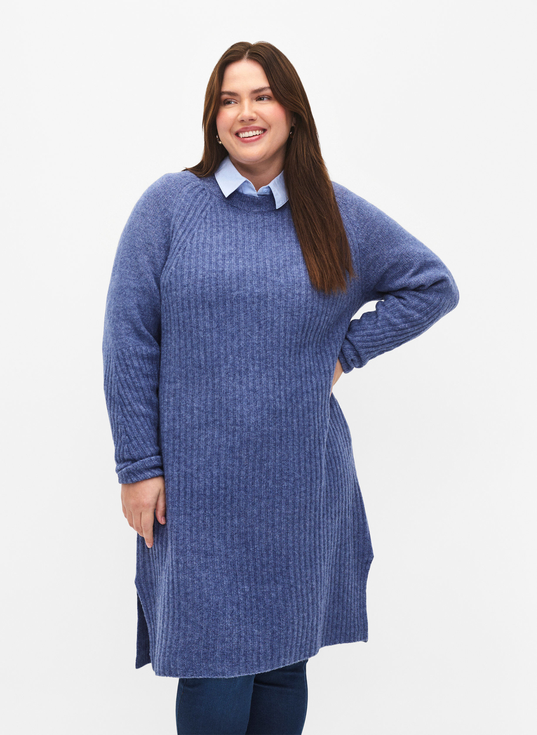 Zizzi Robe en tricot c&ocirc;tel&eacute; avec fente, Gray Blue Mel., Model image number 0
