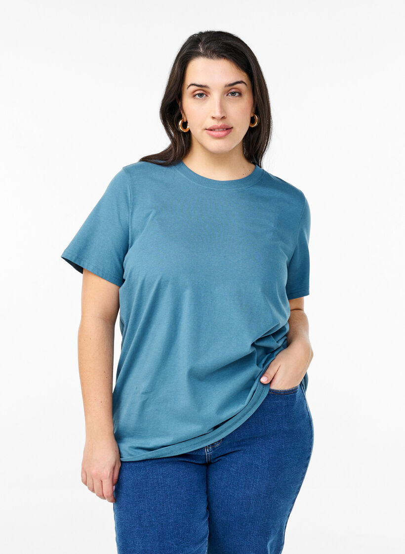 T-shirt basique en coton &agrave; col rond, Gris bleut&eacute;, Model image number 0
