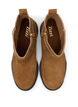 Bottines coupe large en daim, Tobacco Brown, Packshot image number 2