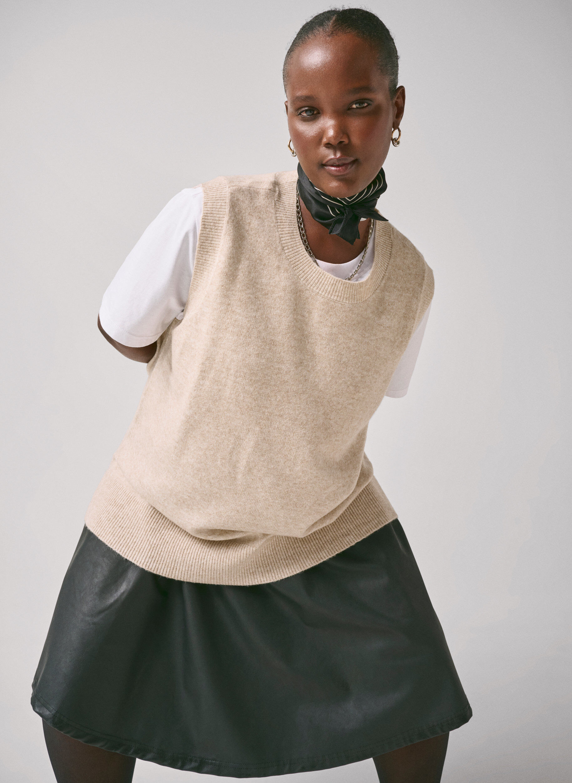 Zizzi Gilet en tricot avec bord c&ocirc;tel&eacute;, Pumice Stone Mel., Image image number 0