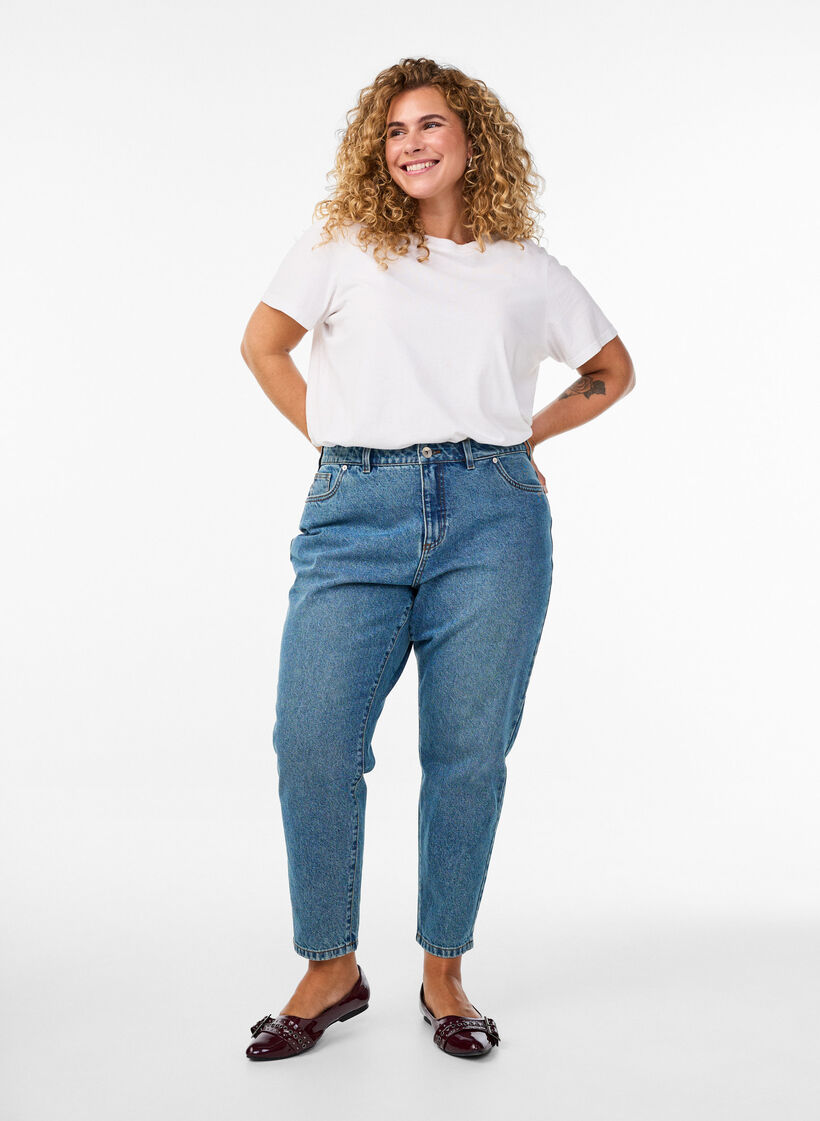Jean Mille coupe Mom taille haute, Bleu, Model image number 0