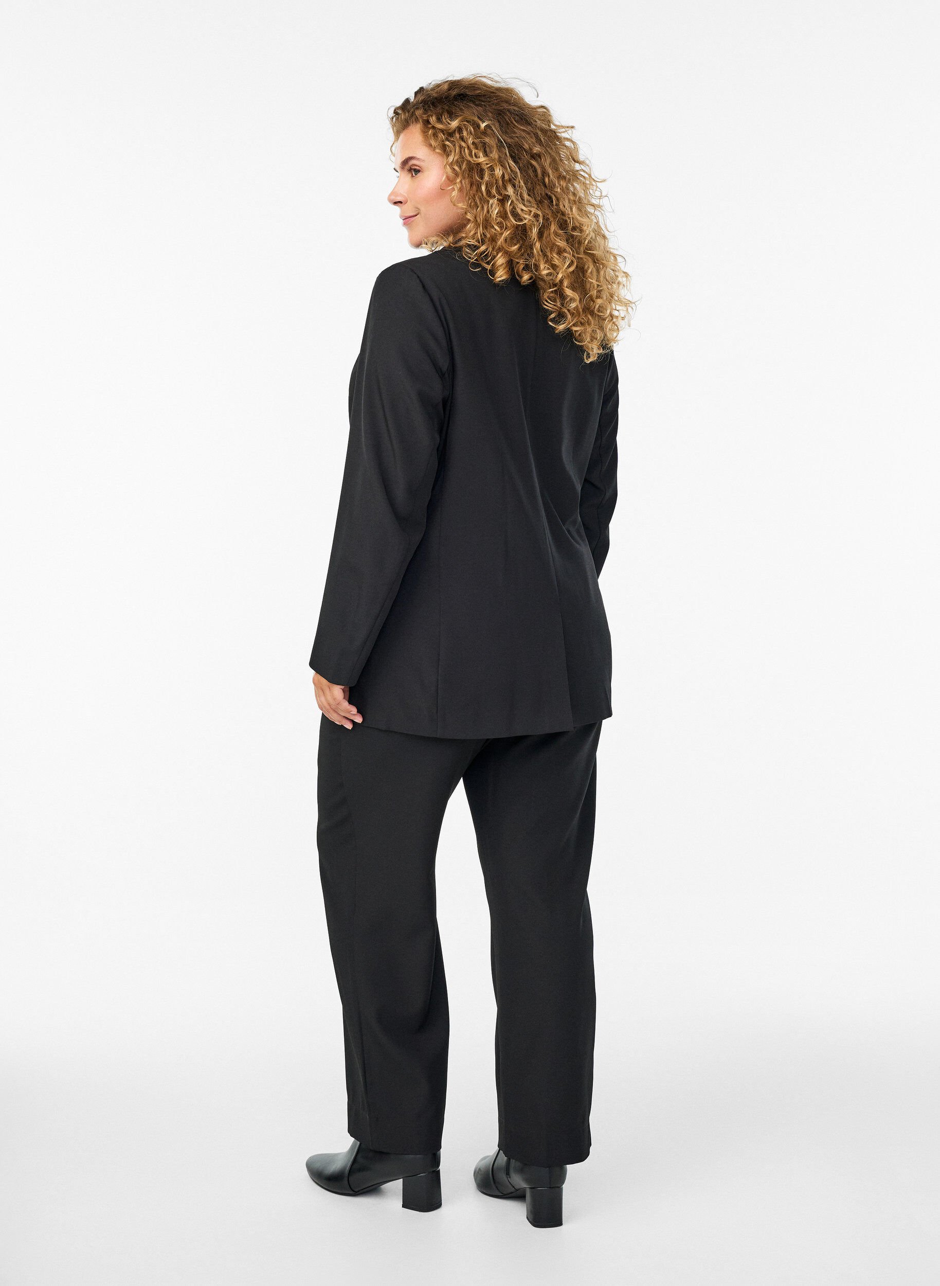 ZizziPantalon ample avec poches, Noir, Model image number 1