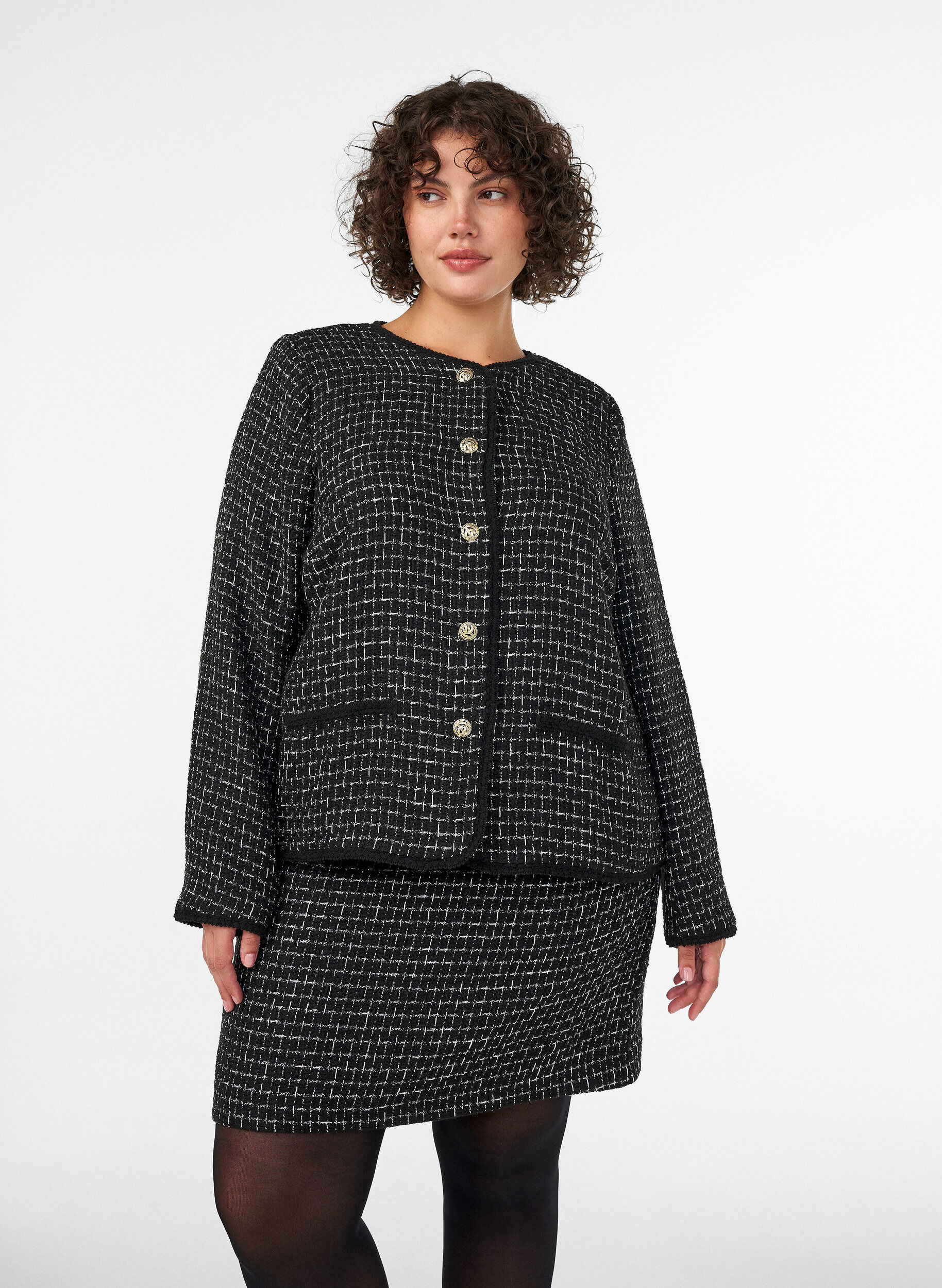 ZizziJupe courte en boucl&eacute;, Noir, Model image number 0