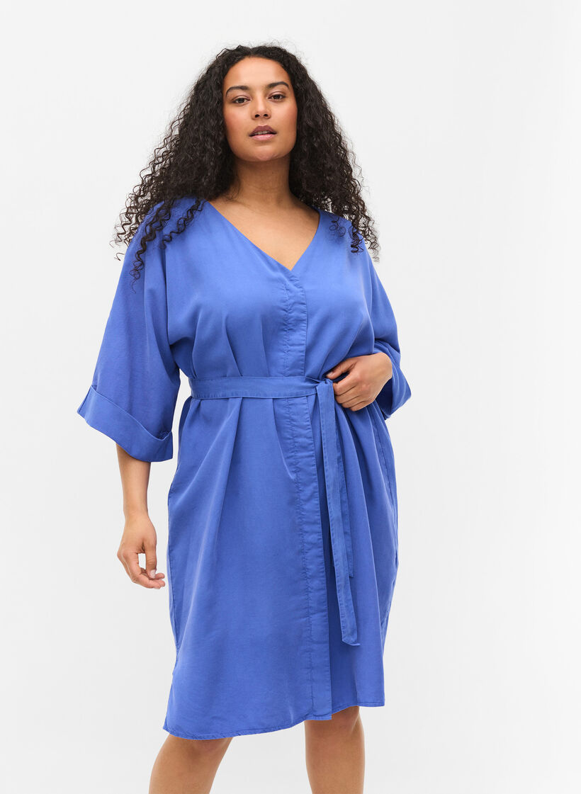 Robe &agrave; manches 3/4 avec une ceinture &agrave; nouer, Bleu intense, Model image number 0