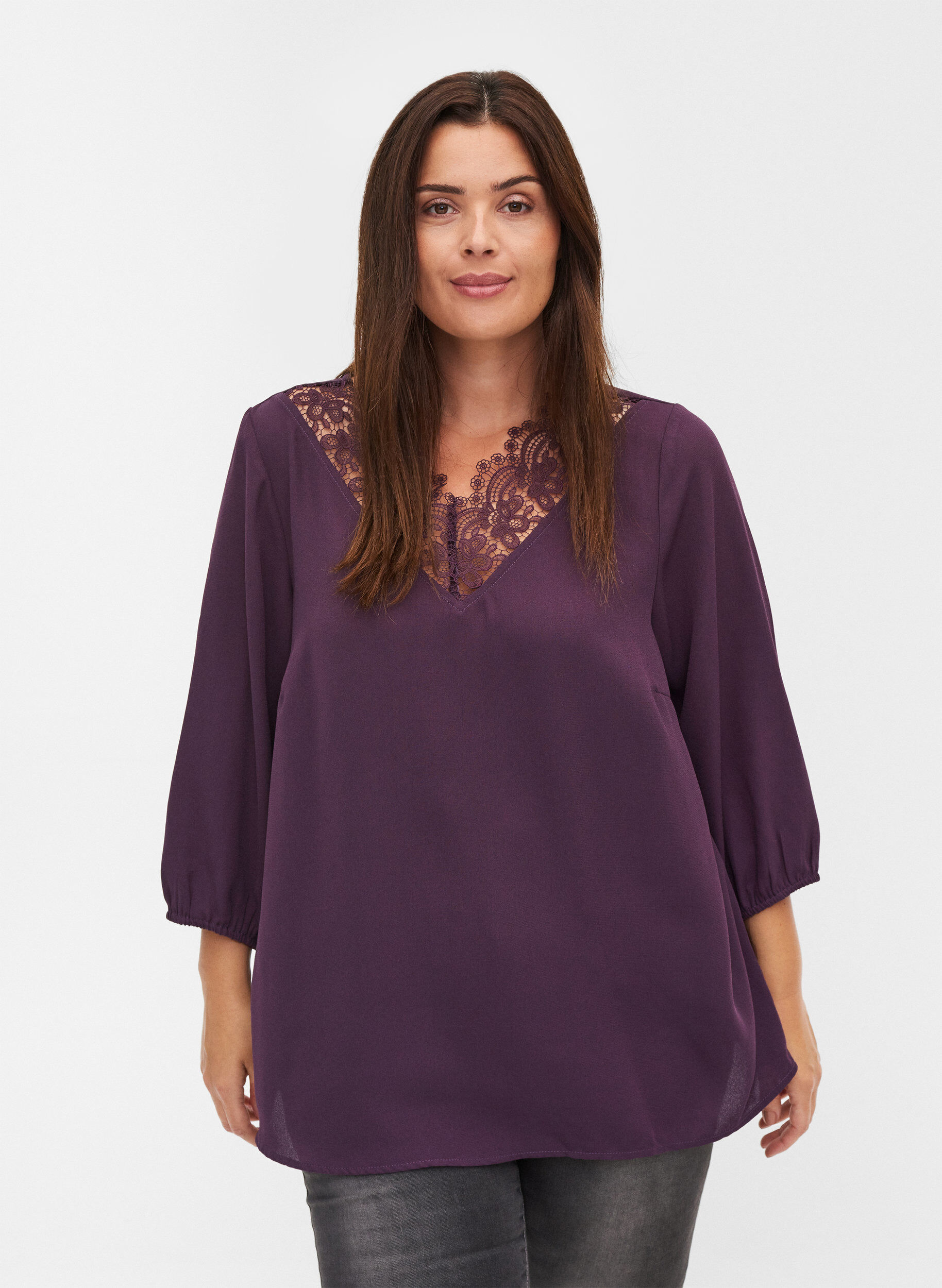 Zizzi Blouse unie avec dentelle et manches 3/4, Plum Perfect, Model image number 0