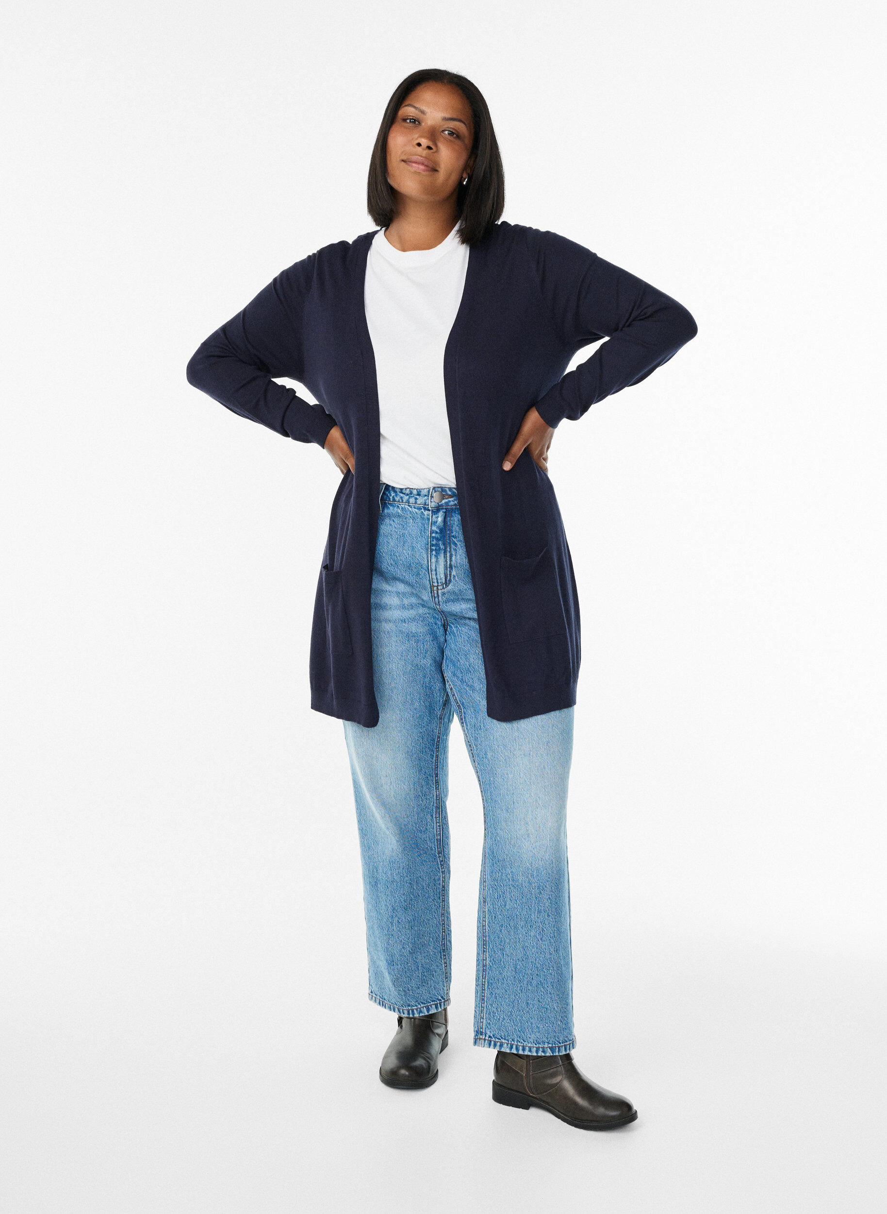 ZizziLong cardigan tricot&eacute; dans un m&eacute;lange de viscose, Bleu, Model image number 1