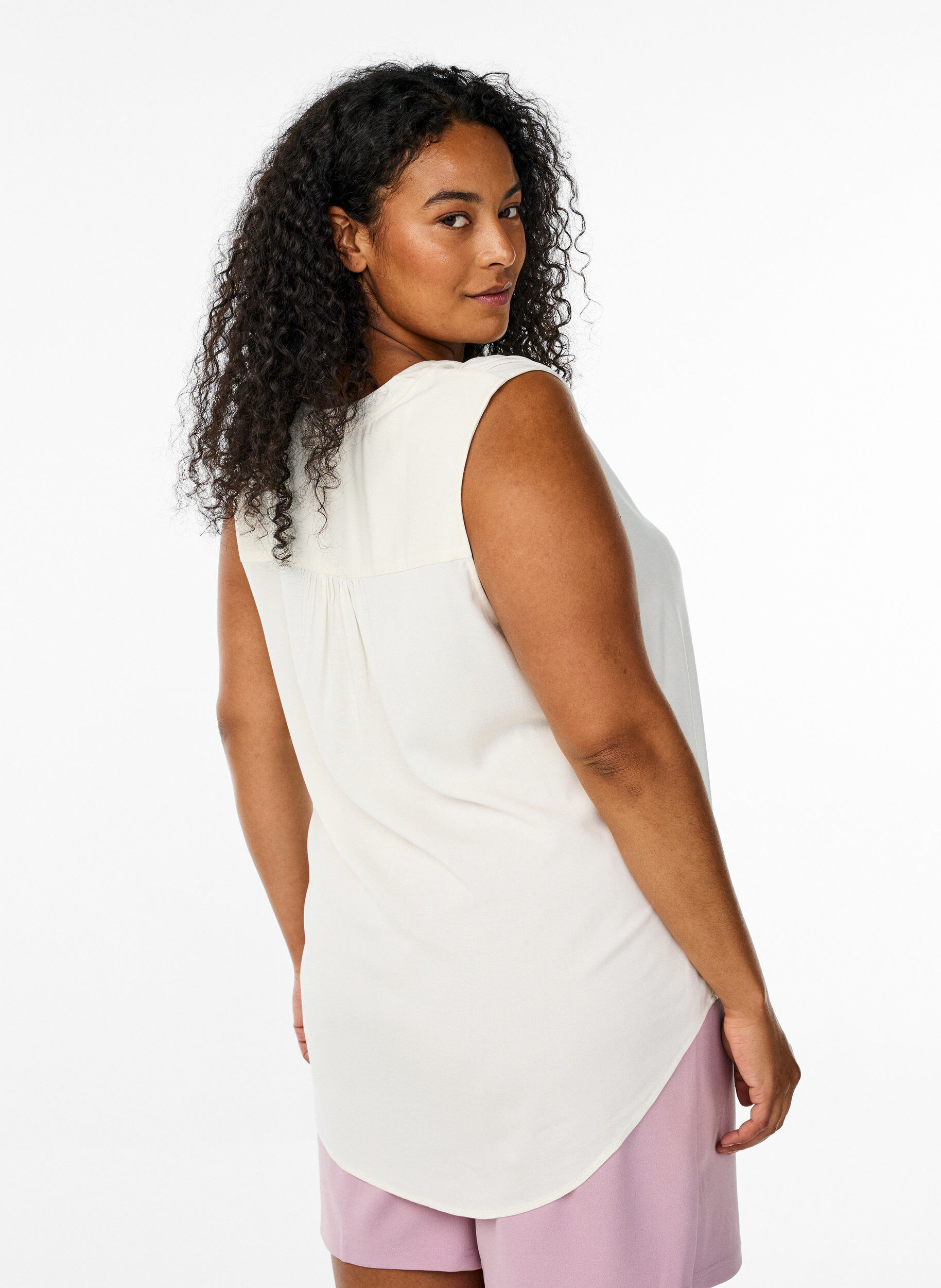 Zizzi Chemisier en viscose sans manches, Vanille, Model image number 2