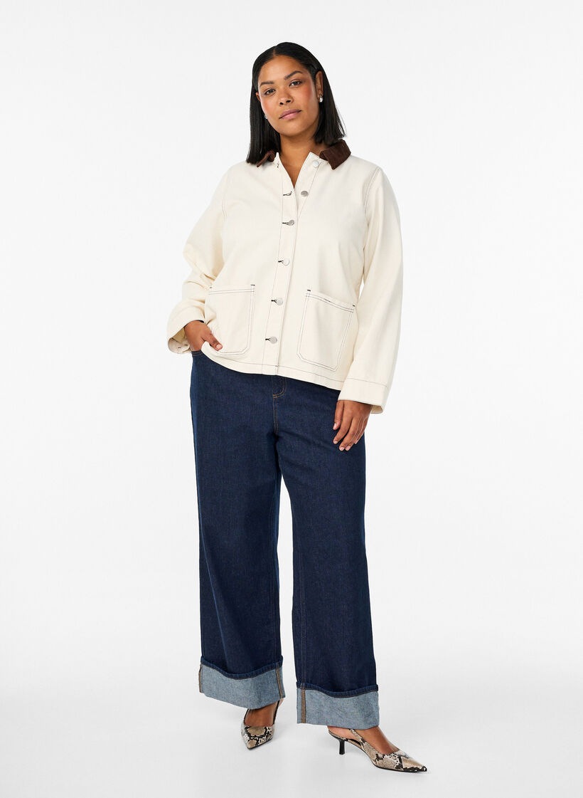 Veste en jean de couleur avec col contrastant, Vanille, Model image number 1