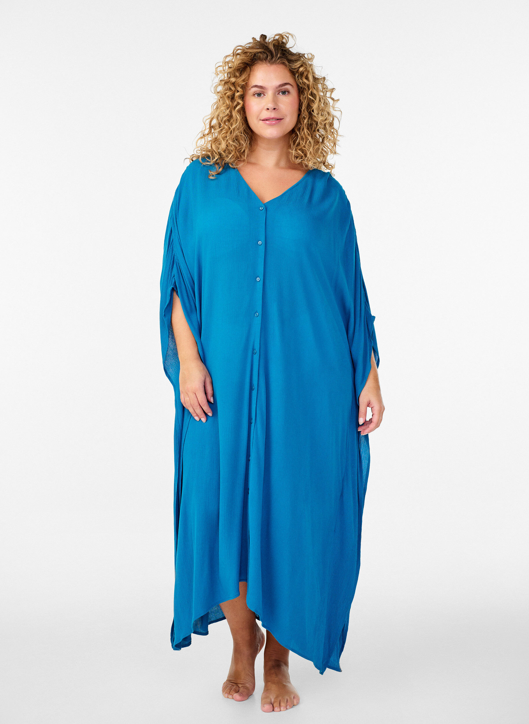 Zizzi Robes de plage Kaftan &agrave; boutons, Bleu, Model image number 0