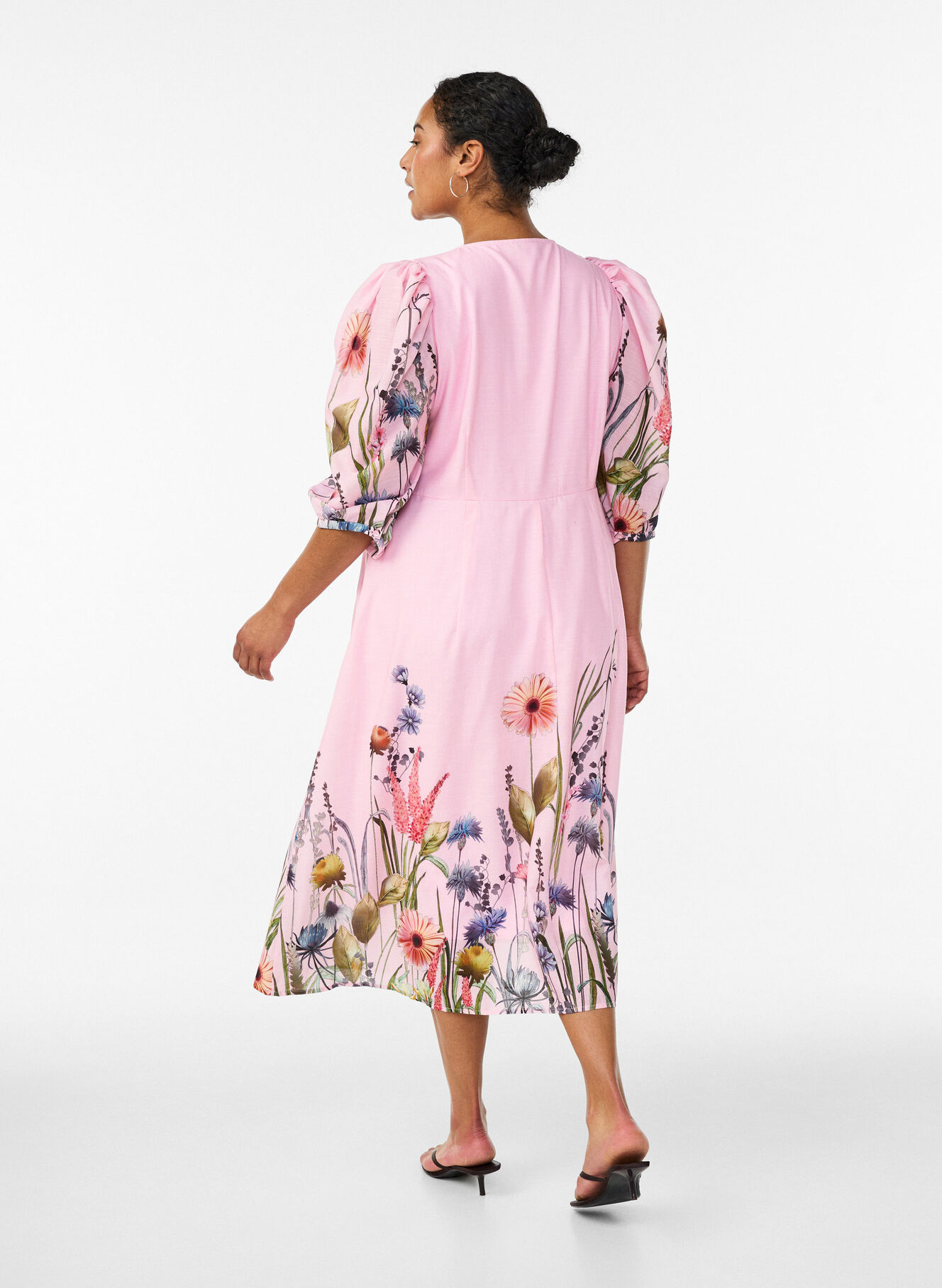 Youllyuu Robe longue d'été à col en V avec imprimé floral, volants et volants pour femme Rose, rose, S Youllyuu Robe longue d'été à col en V avec imprimé floral, volants et volants pour femme Rose, rose, S