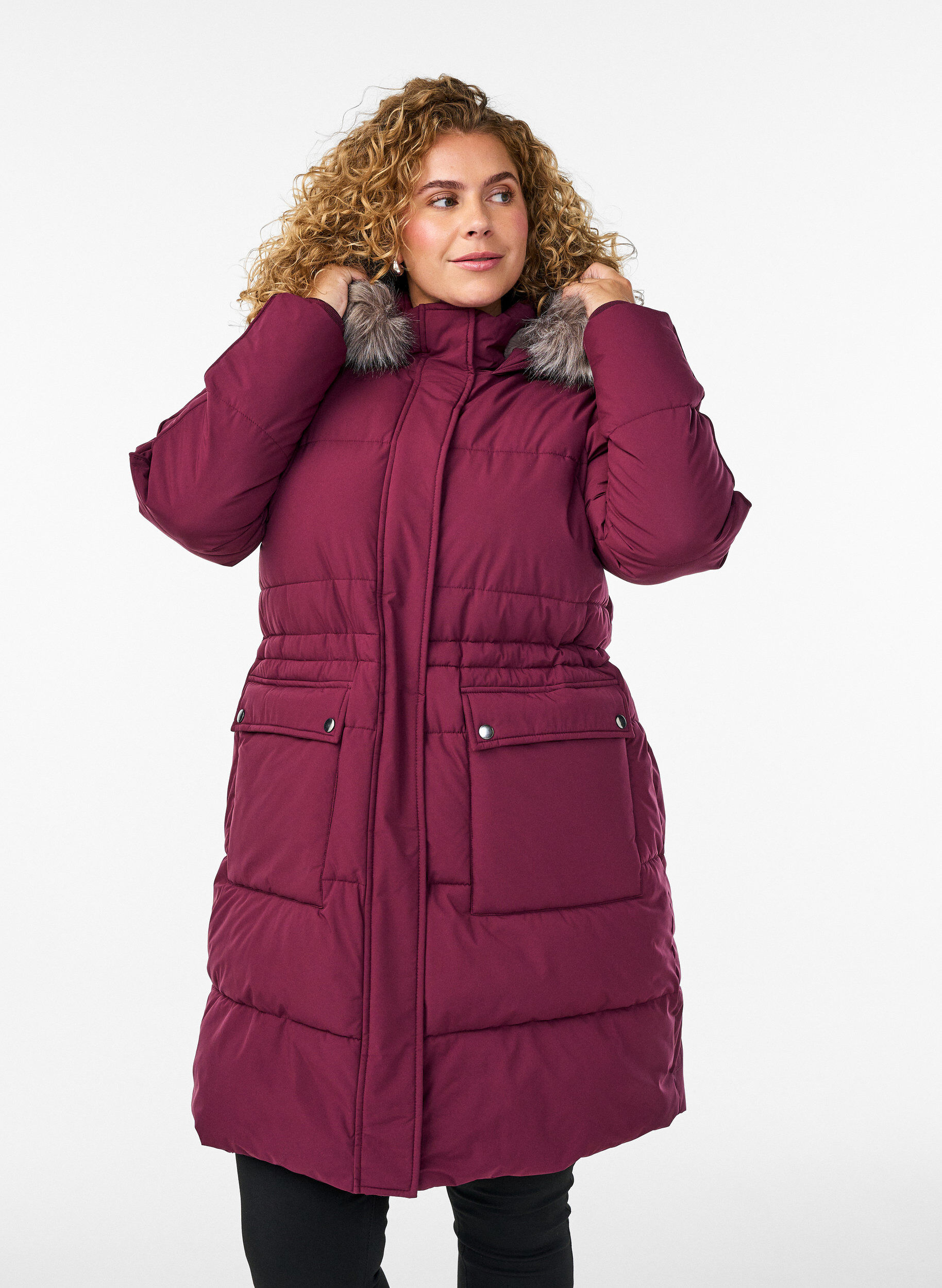 Parka d&eacute;perlante avec col en fausse fourrure, Bordeaux fonc&eacute;, Model