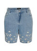 Short en jean taille haute avec broderie anglaise, Bleu Clair, Packshot image number 0