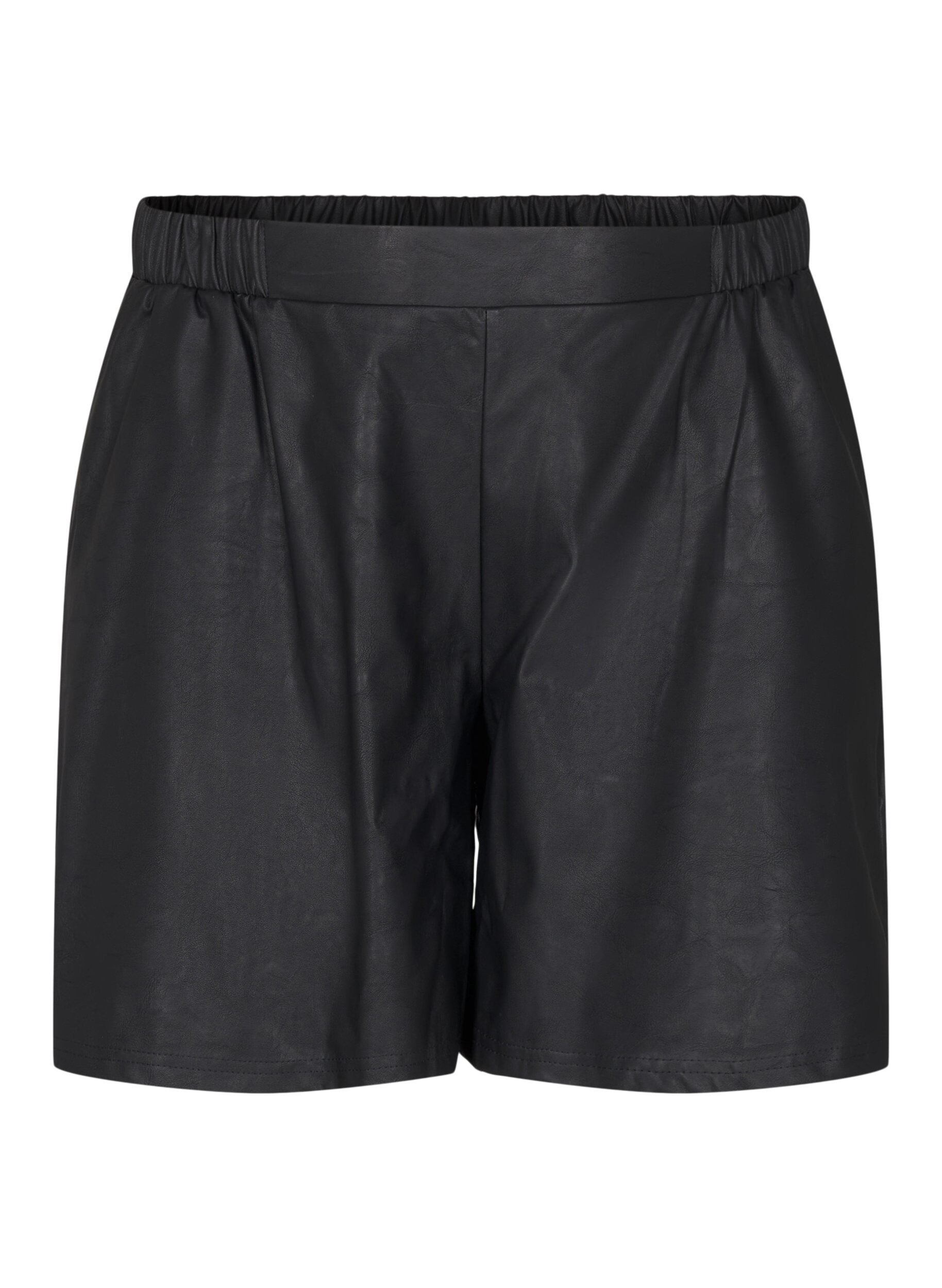 Zizzi Short ample en simili cuir, Black, Packshot image number 0