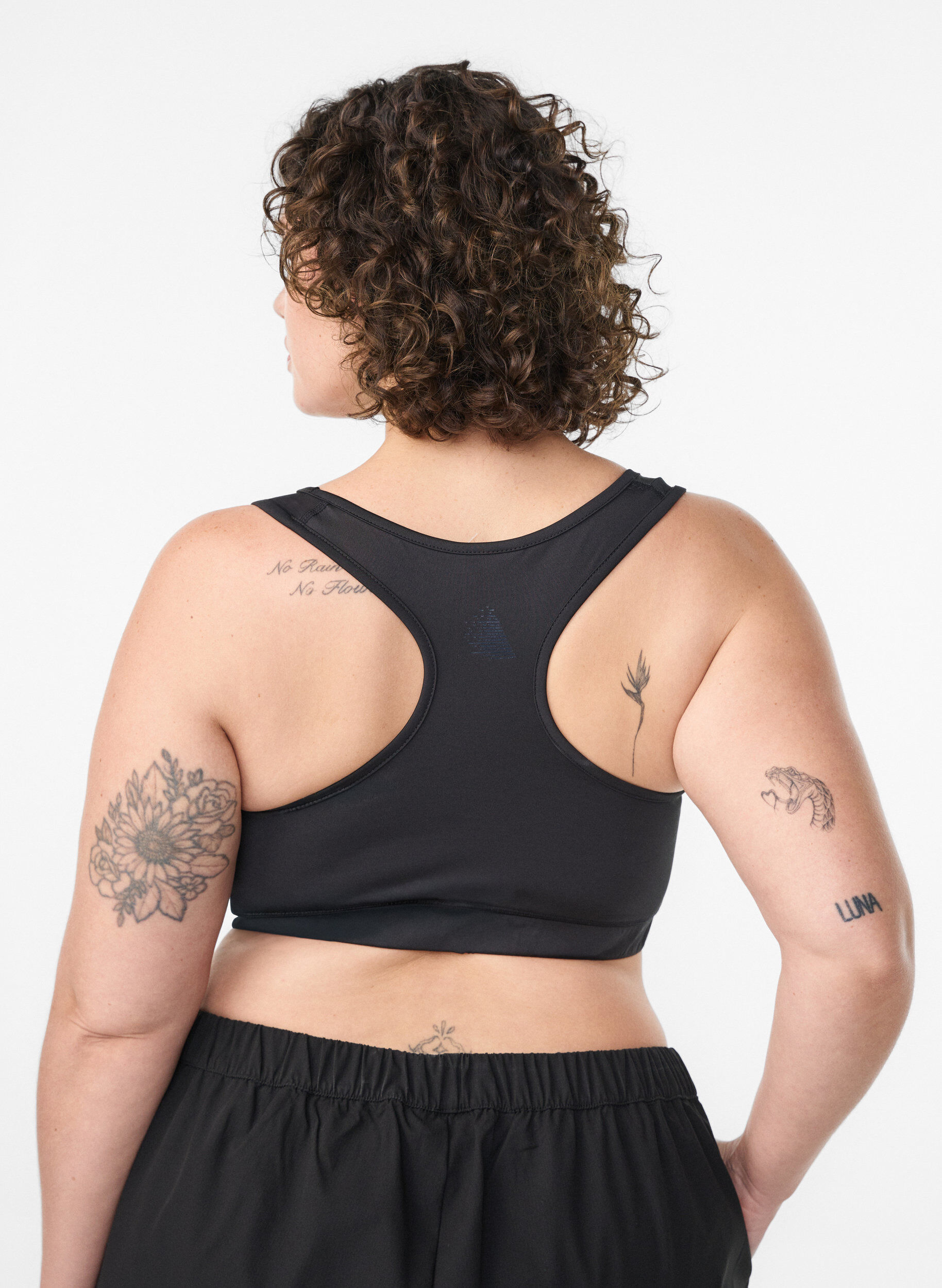 Zizzi Brassi&egrave;re de sport avec dos nageur, Noir, Model image number 2