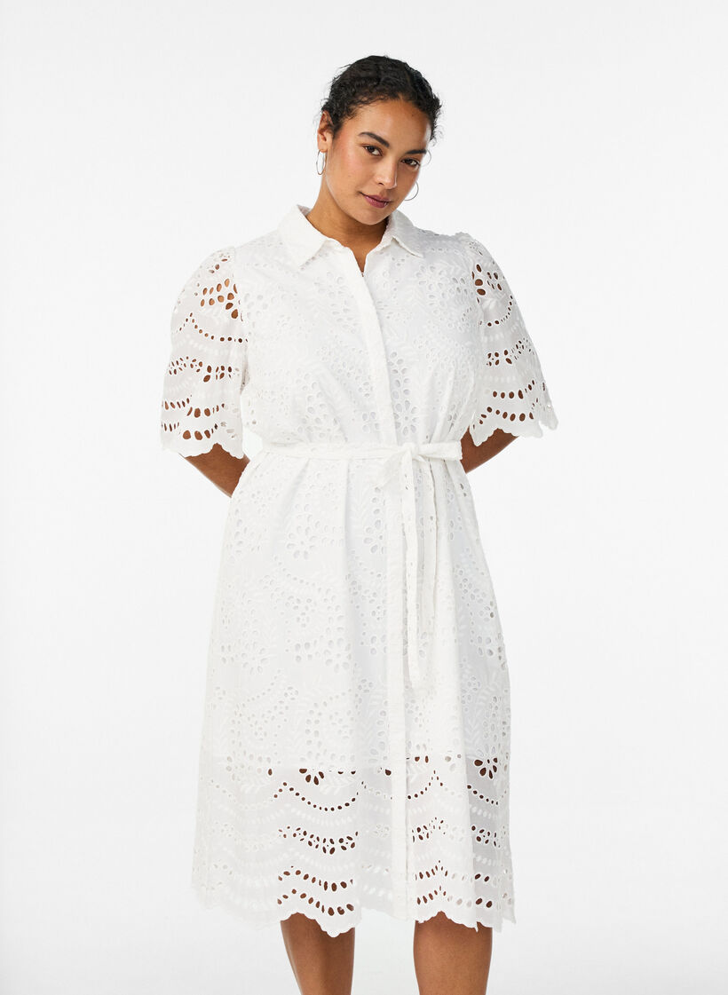 Robe chemise en broderie anglaise avec une ceinture &agrave; nouer, Blanc, Model image number 0