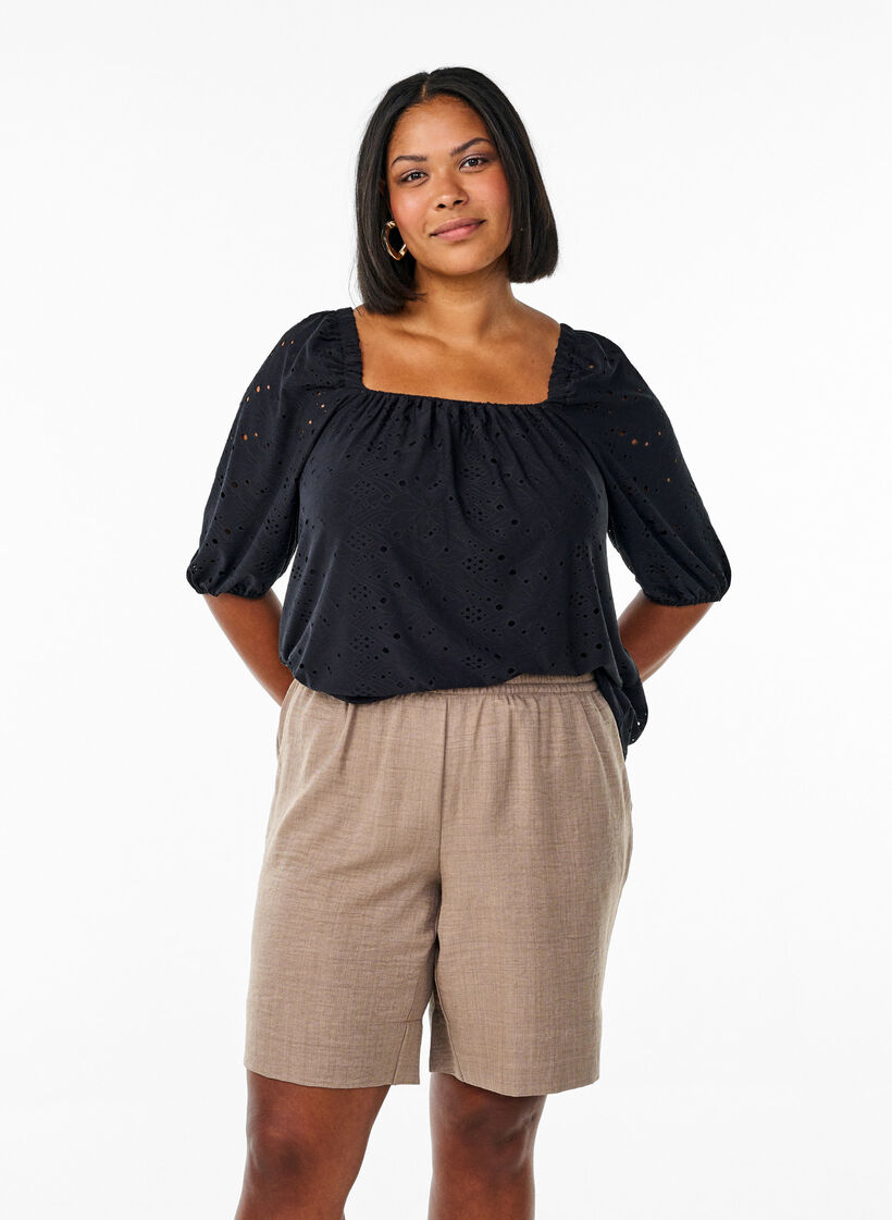 Short avec poches et taille haute, Marron, Model image number 0