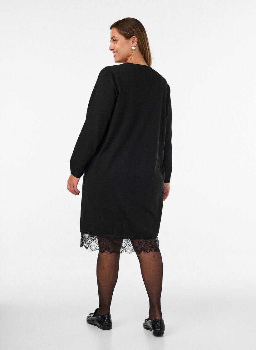 Robe courte en maille avec ourlet en dentelle, Noir, Model image number 2