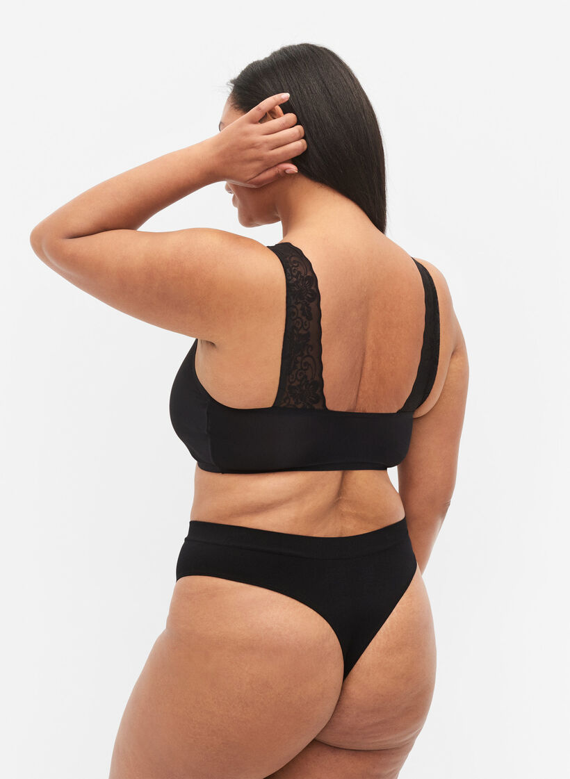 String de base à taille normale (2-pack), Black, Model image number 1