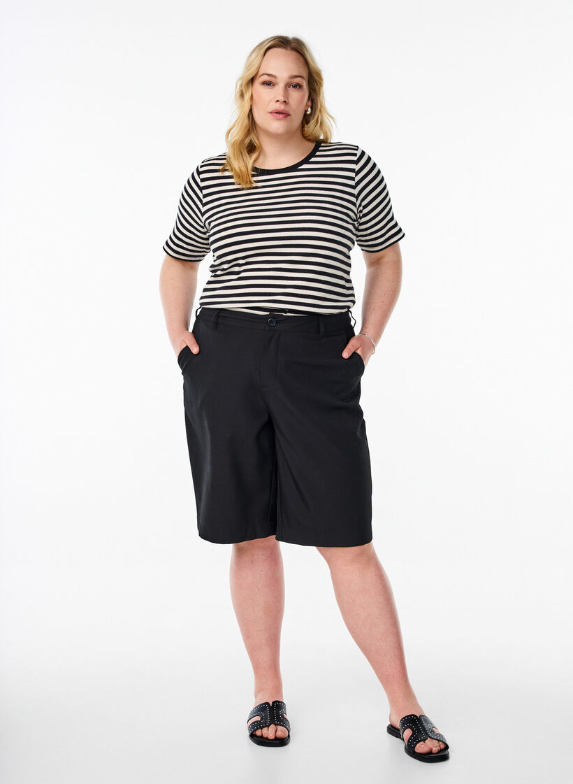 T-shirt rayé à texture côtelée, Noir, Model image number 1