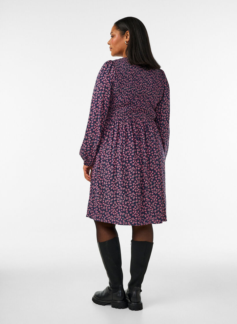 Robe avec haut smock&eacute; et imprim&eacute; &agrave; petites fleurs, Bleu, Model image number 2