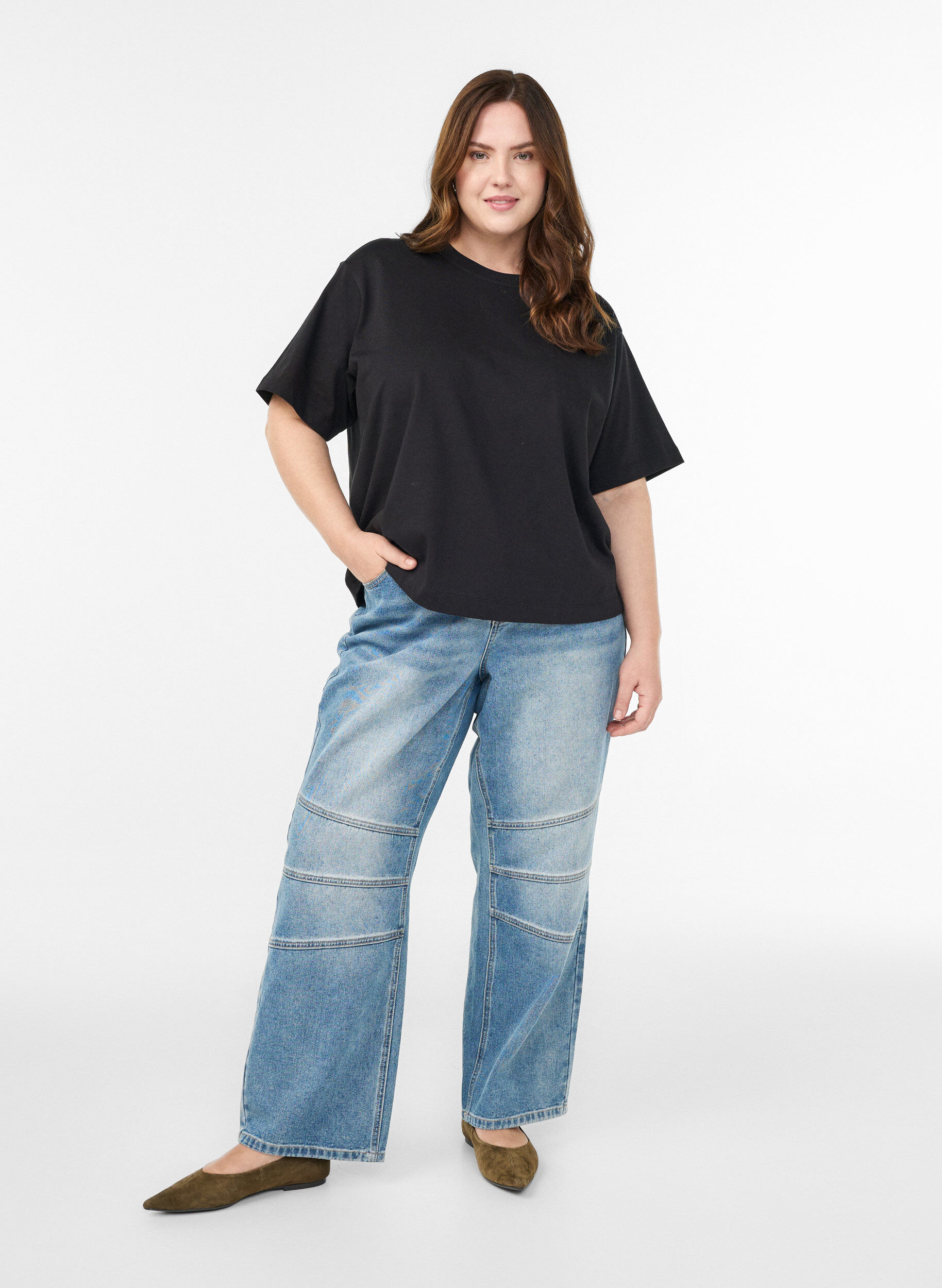 Zizzi T-shirt boxy en coton, Noir, Model image number 1