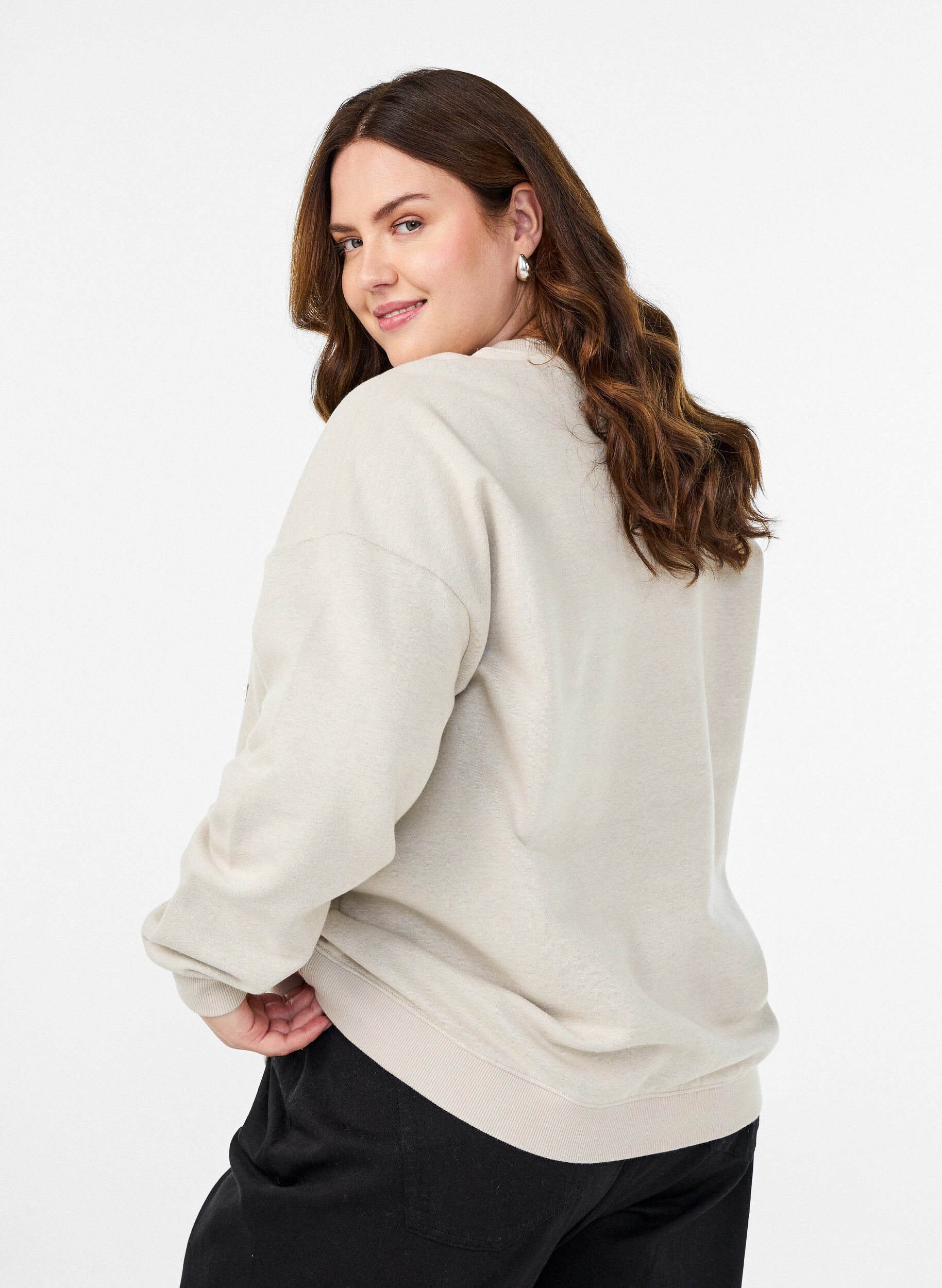 Zizzi Sweatshirt avec texte &agrave; l'avant, Beige, Model image number 2