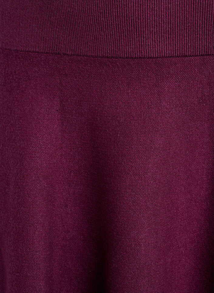 Jupe courte en maille &agrave; coupe &eacute;vas&eacute;e, Bordeaux fonc&eacute;, Packshot image number 2
