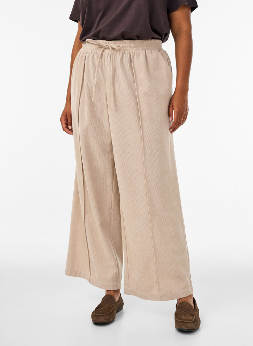 Pantalon en velours c&ocirc;tel&eacute; &agrave; coupe ample et taille haute, Beige, Model image number 2