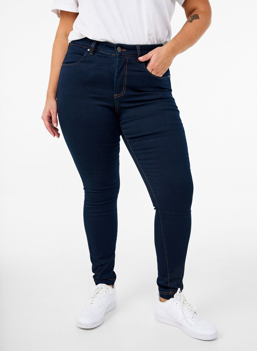 Jean Amy super slim &agrave; taille haute, Unwashed, Model image number 2