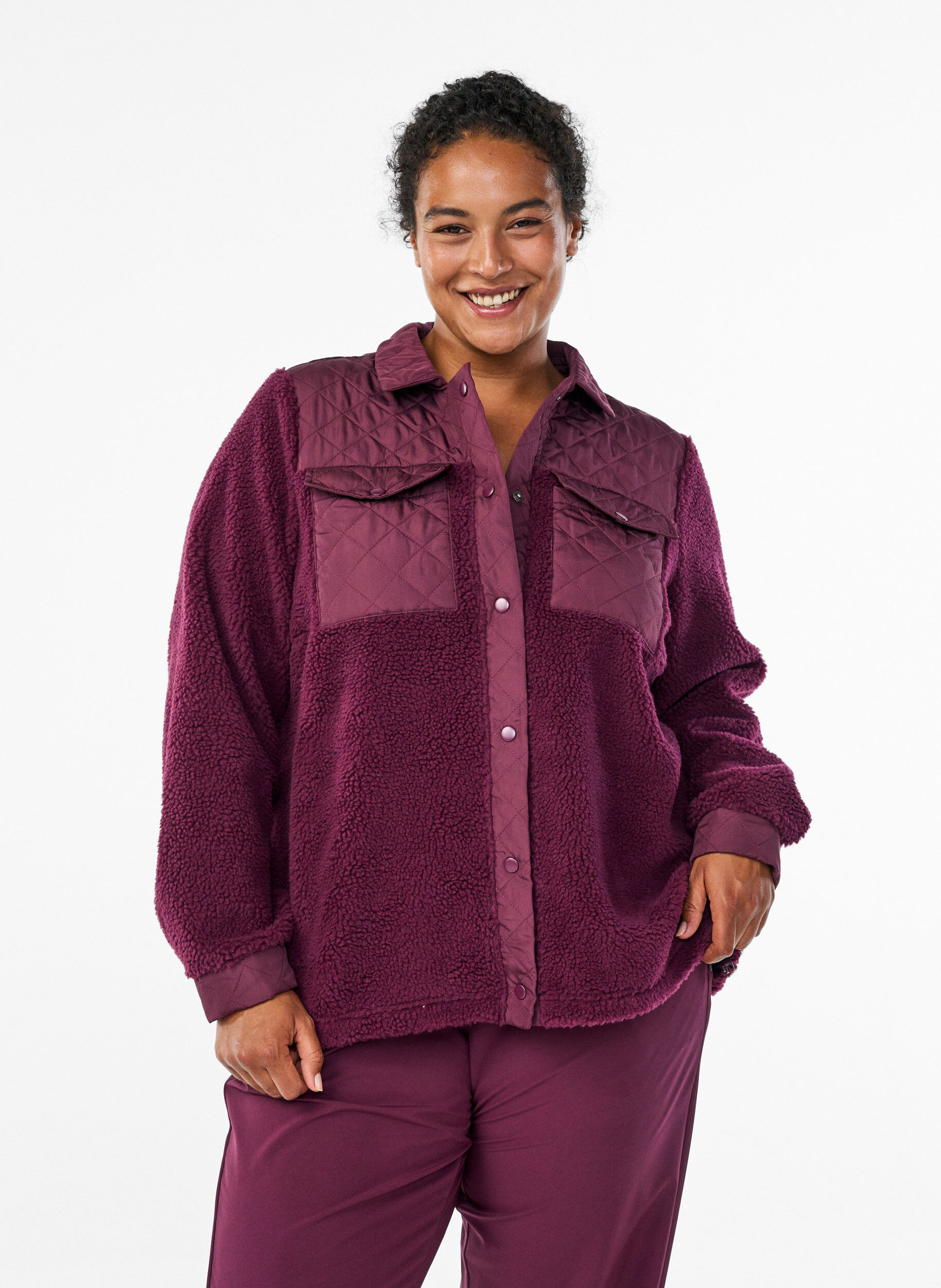 Veste polaire avec d&eacute;tails matelass&eacute;s, Bordeaux, Model