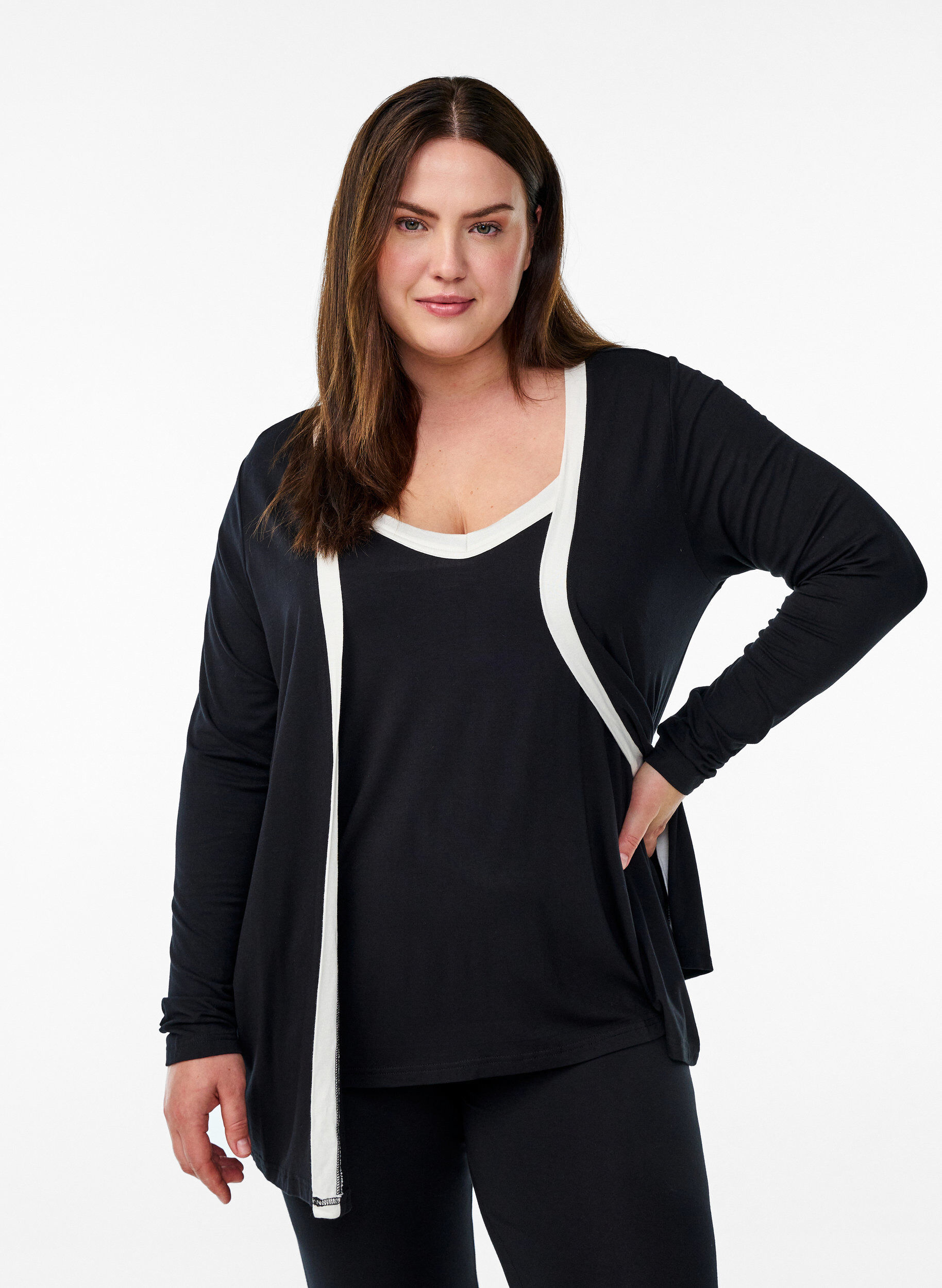 Kimono court en viscose, Noir, Model