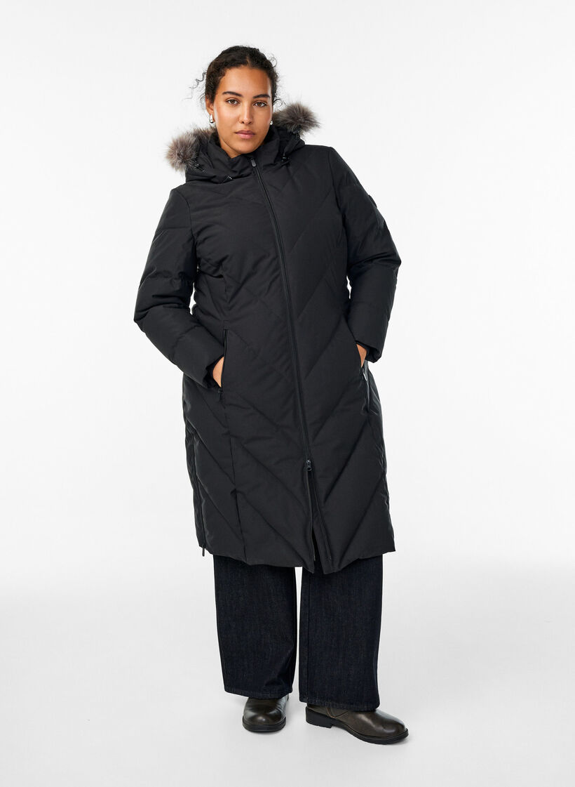 Long manteau d'hiver &agrave; fermeture &agrave; attaches et col en fausse fourrure, Noir, Model image number 0