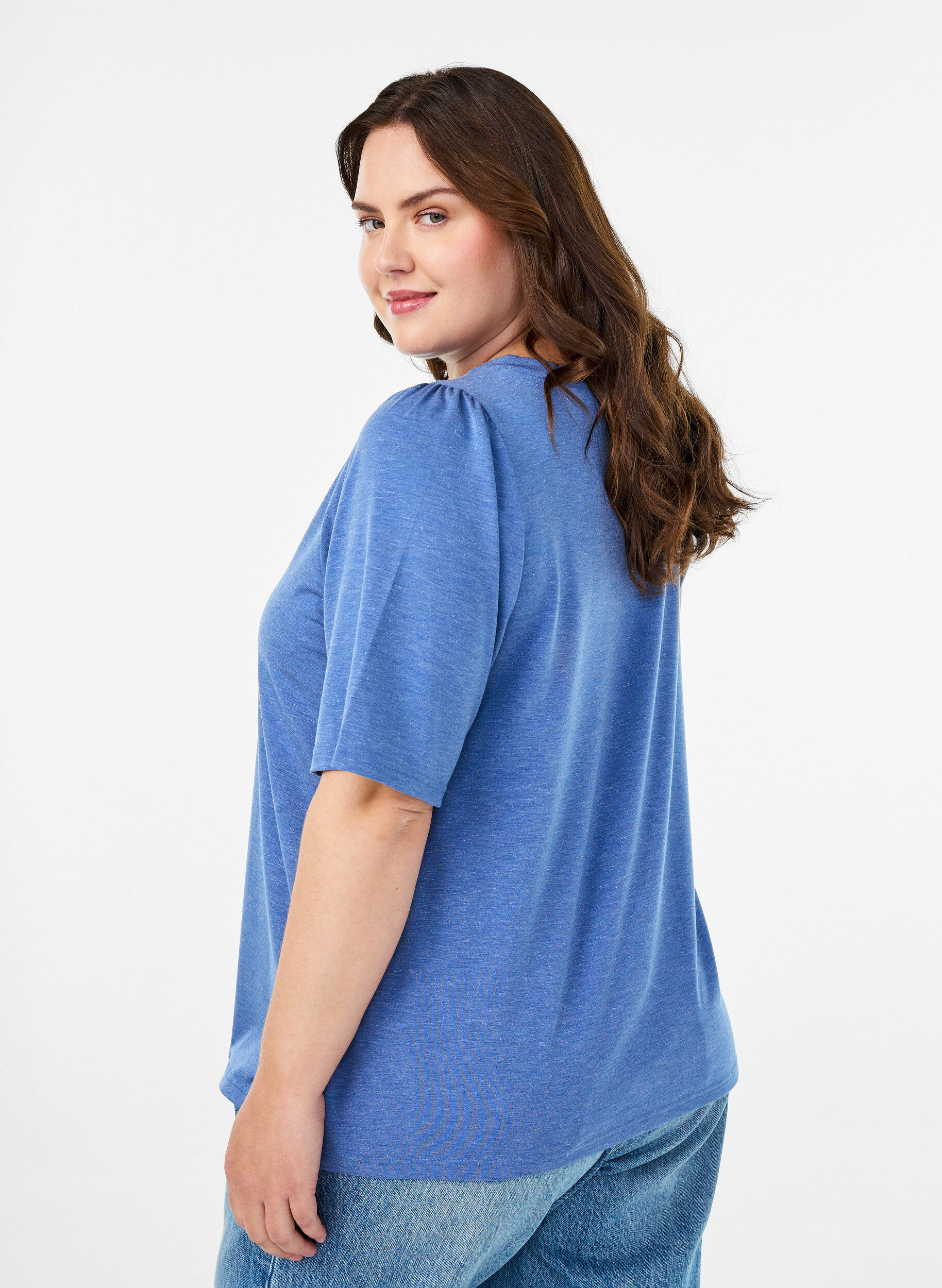 Zizzi T-shirt avec paillettes et manches courtes bouffantes, Bleu, Model image number 2