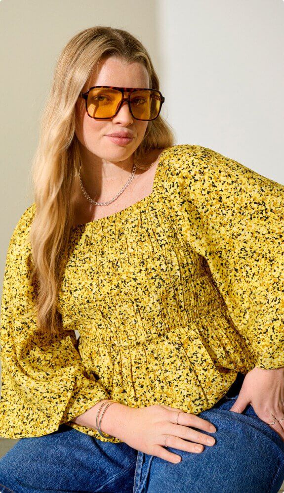  Blouses &amp; chemises